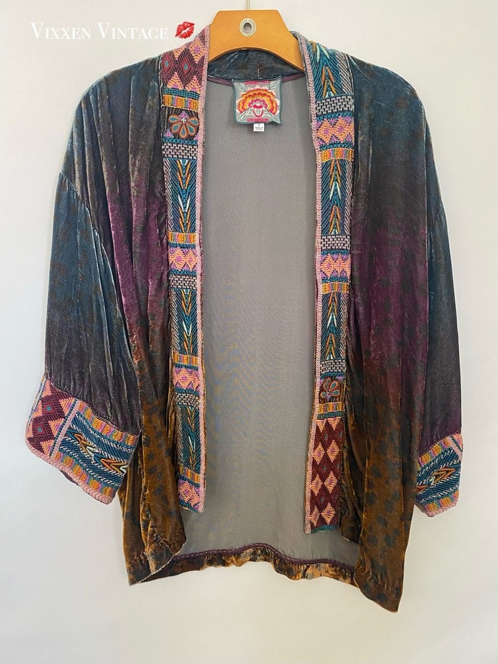 JOHNNY WAS EMBROIDERED SILK 'OMBRE CHEETAH VELVET CROPPED KIMONO' IN MULTI - Picture 2 of 7
